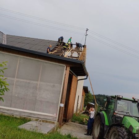 49e2ad6b-3dc1-4acb-a22b-c7413a57184c.jpg