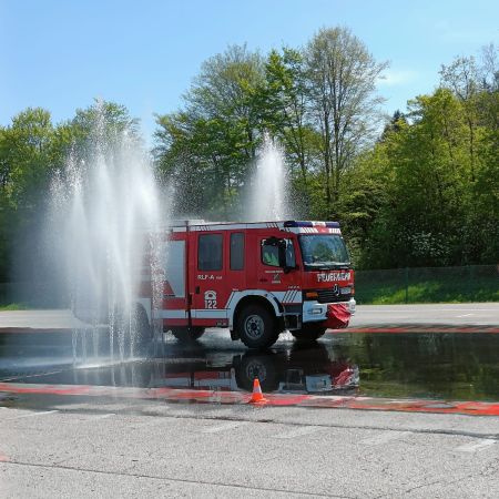 Fahrsicherheitstraining (2).JPG