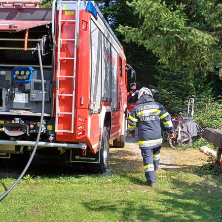 Nachlöscharbeiten Wiesenbrand Hermsdorf (9).jpg