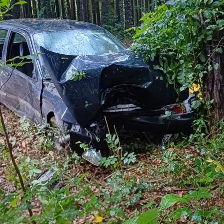 PKW gegen Baum - Gschwendt (20).jpg